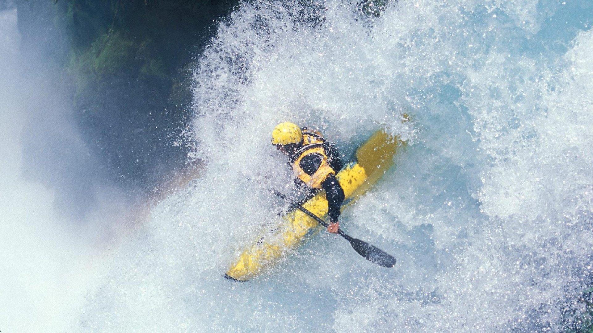 圣城时间，开挂三分助马刺再创纪录 球迷也被传染